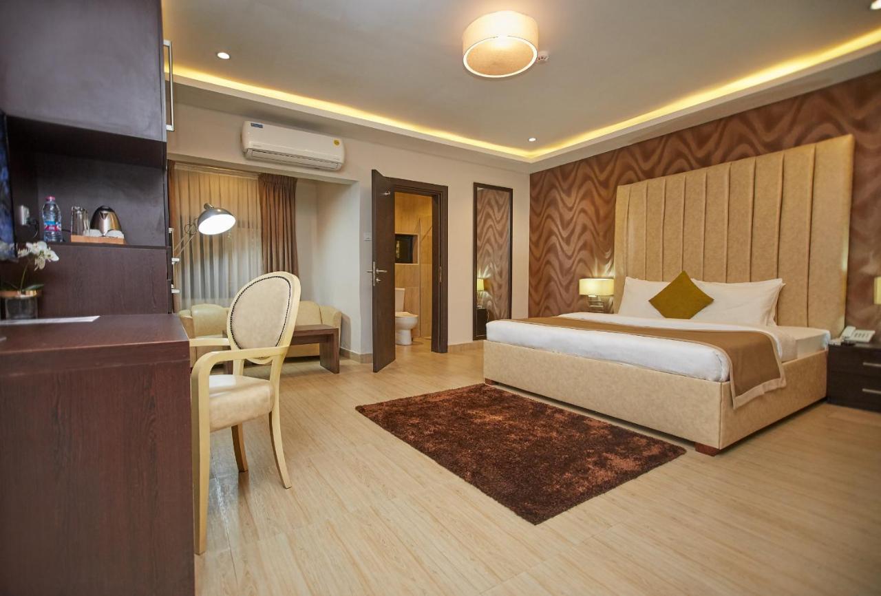 The Cabin Hotel Accra Exteriér fotografie