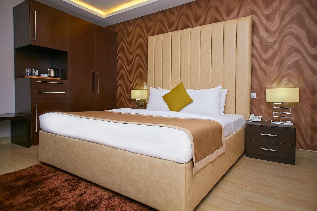 The Cabin Hotel Accra Exteriér fotografie